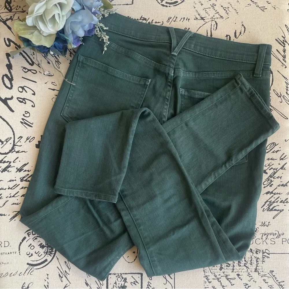 Veronica Beard Debbie High-Rise Skinny Jeans in Evergreen, Size 27